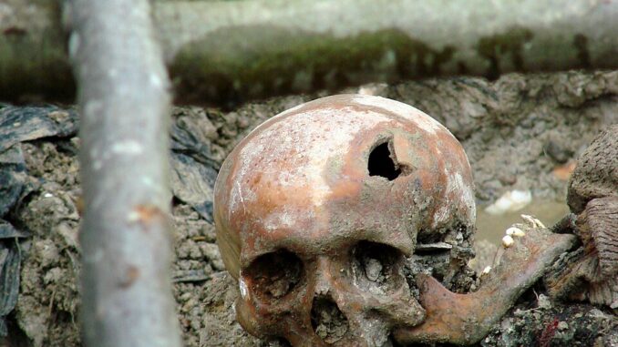 Srebrenica_Massacre_-_Massacre_Victim_2_-_Potocari_2007